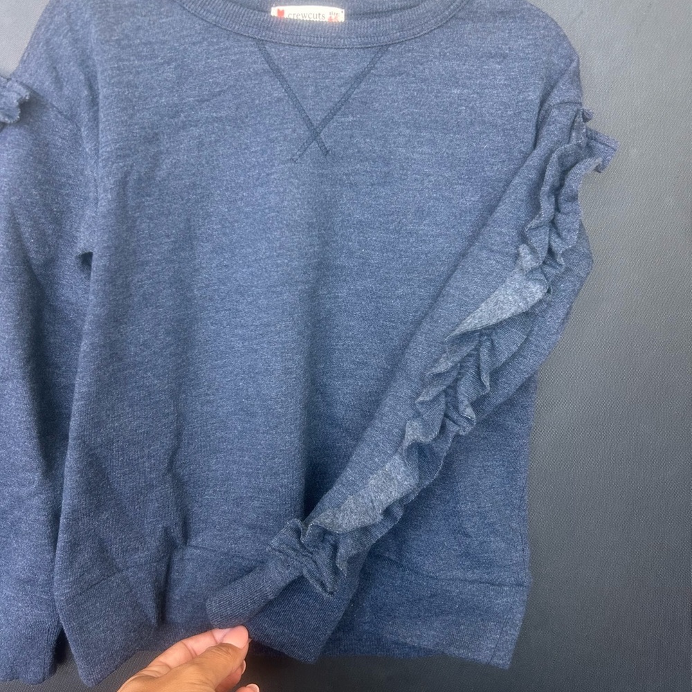 Crewcuts cozy sweatshirt with ruffled sleeves (size 4-5) - Picture 3 of 3